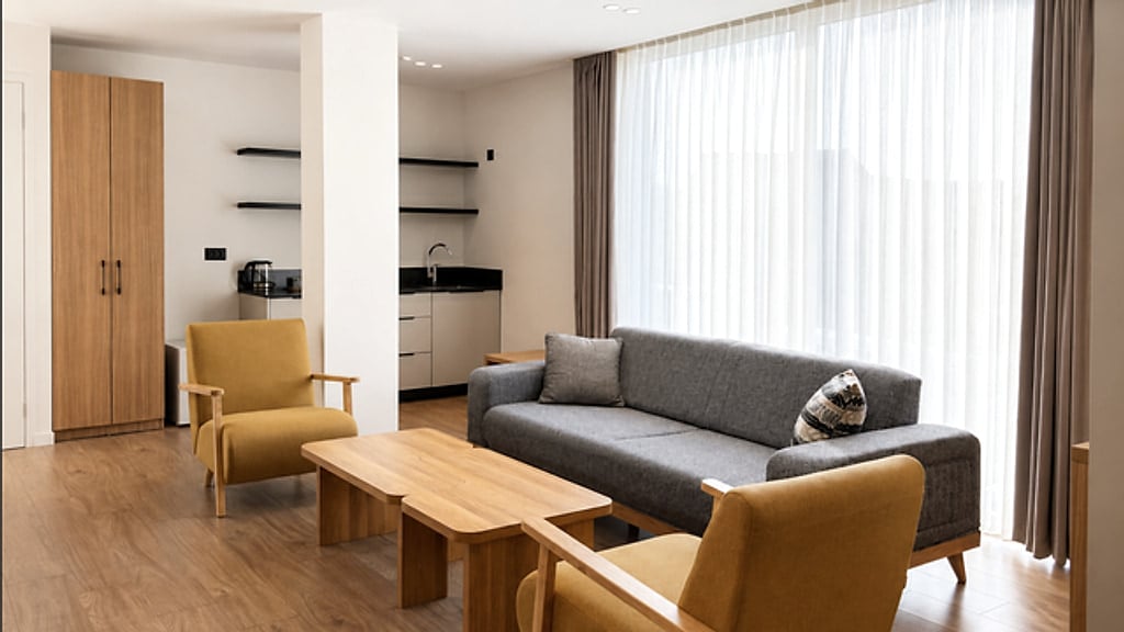 One-Bedroom Apartment